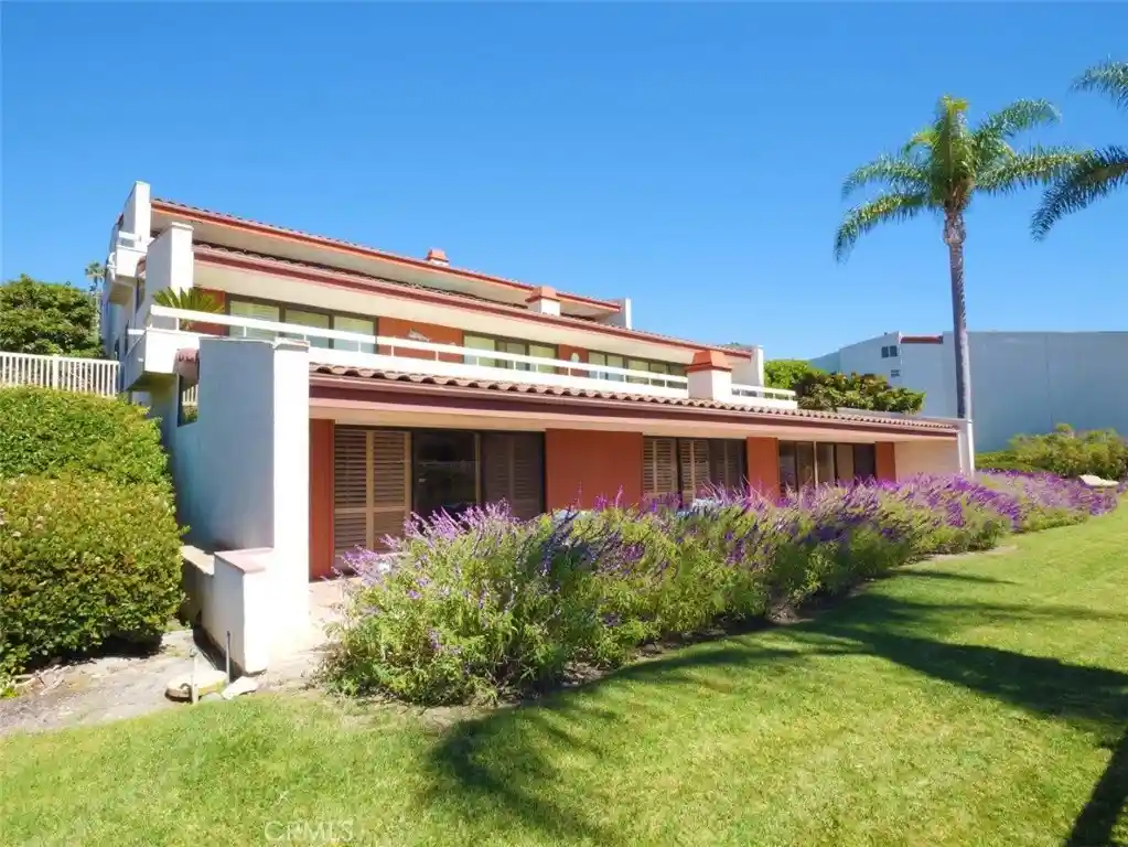 Photo 1 of Townhouse for sale at 2121 West 25th #3, San Pedro, CA 90732 | MLS# PV26213373 | Listing updated on 2026-10-27