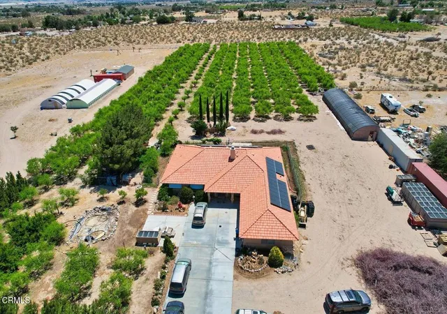 Single family home for sale at 9975 Custer Ave, Lucerne Valley, CA 92356 | MLS# P1-29125