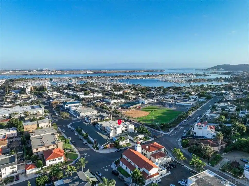 Listing Photo 49 - Condo for sale in 3128 Cañon St located at 3128 Cañon St, San Diego, CA 92106 - Unit #301