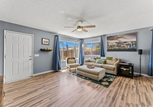 Photo 3 of House for sale at 2787 Thunder Dr, Oceanside, CA 92056 | MLS# 260024245SD | Listing updated on 2026-10-08