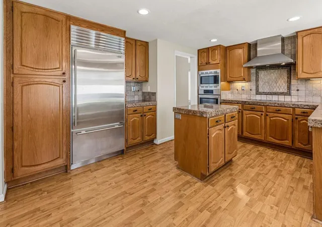 Photo 2 of Single family home for sale at 25471 Lacebark Dr, Murrieta, CA 92563 | MLS# NDP2609284 | Listing updated on 2026-10-07