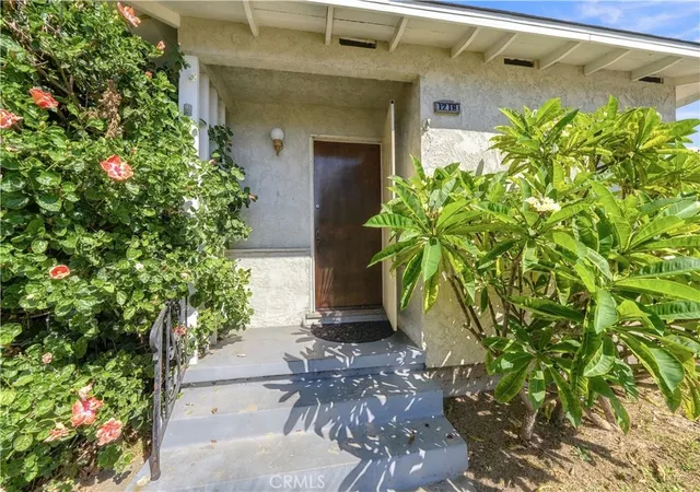 Photo 1 of Single family home for sale at 1219 East 57th, Long Beach, CA 90805 | MLS# PW26217093 | Listing updated on 2026-10-07
