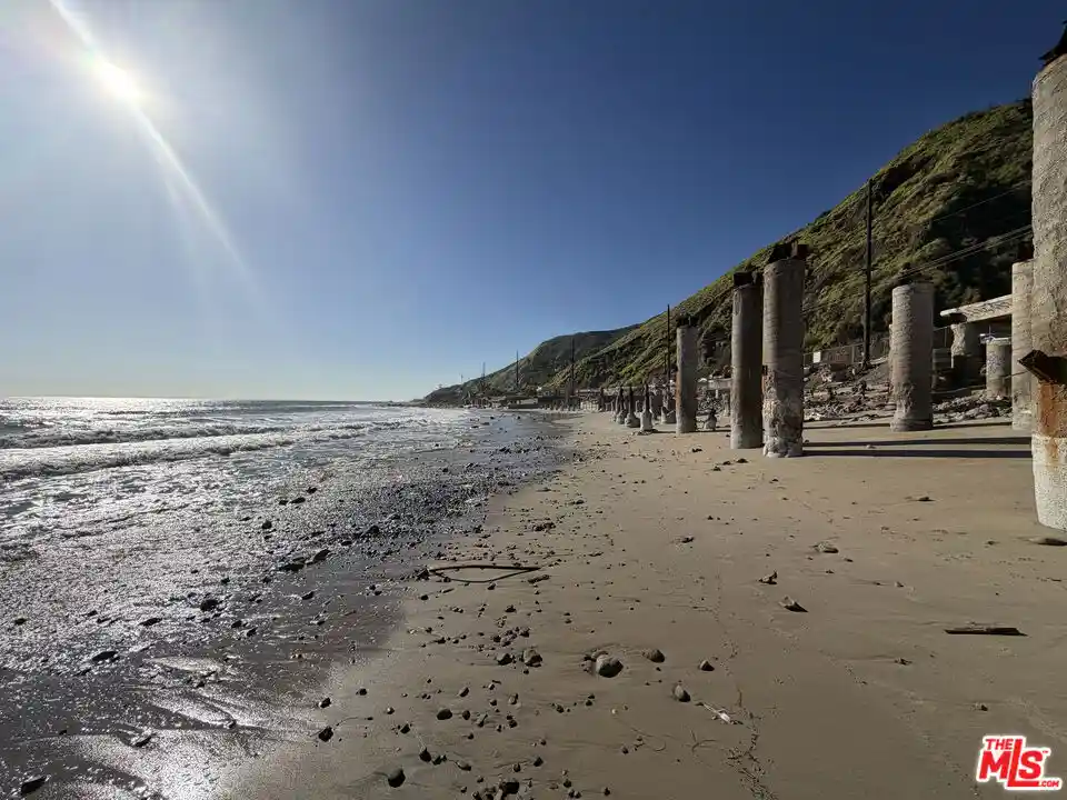 Photo 1 of Land for sale at 19216 Pacific Coast Hwy, Malibu, CA 90265 | MLS# 26997133 | Listing updated on 2026-10-14