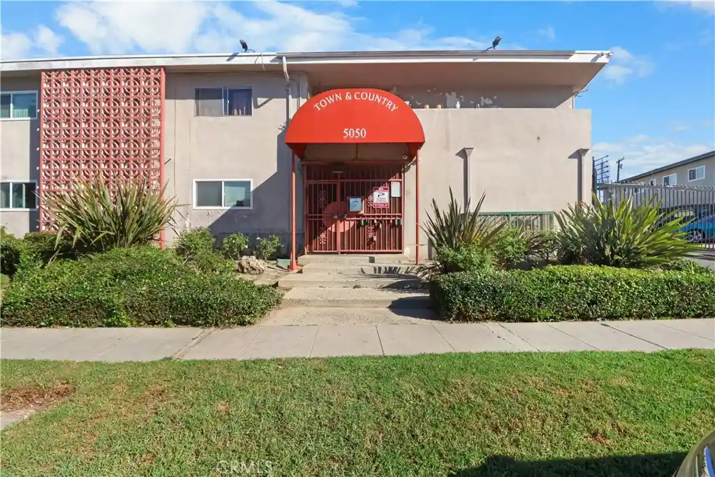 Condo for sale at 5050 Linden #94, Long Beach, CA 90805 | MLS# PW26211355