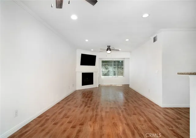 Photo 2 of Condo for sale at 5525 Canoga Ave #124, Woodland Hills, CA 91367 | MLS# SR26216252 | Listing updated on 2026-10-07