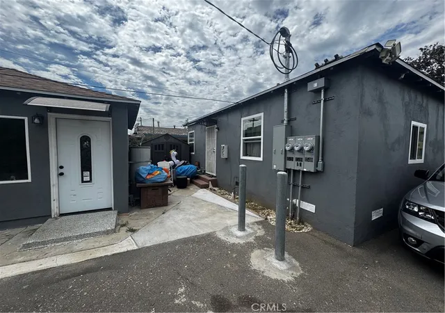 Photo 2 of House for sale at 1538 West 85th, Los Angeles, CA 90047 | MLS# SB26216511 | Listing updated on 2026-10-07