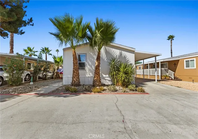 Photo 3 of Manufactured home for sale at 913 S Grand Ave #102, San Jacinto, CA 92582 | MLS# SW26217238 | Listing updated on 2026-10-06