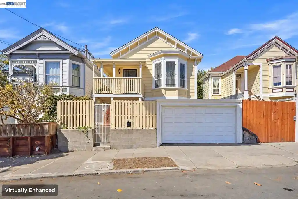 Single family home for sale at 2207 13th Avenue, Oakland, CA 94606 | MLS# 41150387