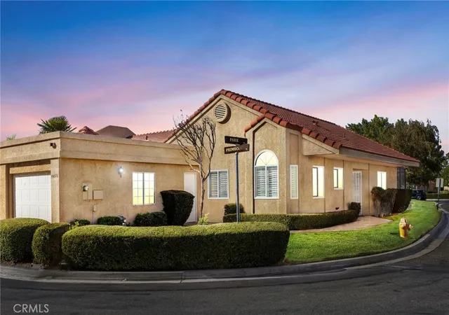 Single family home for sale at 19076 Primrose, Apple Valley, CA 92308 | MLS# HD26215987