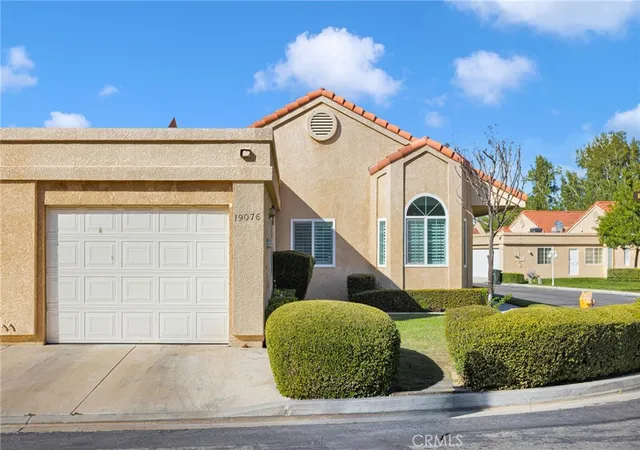 Photo 3 of Single family home for sale at 19076 Primrose, Apple Valley, CA 92308 | MLS# HD26215987 | Listing updated on 2026-10-10