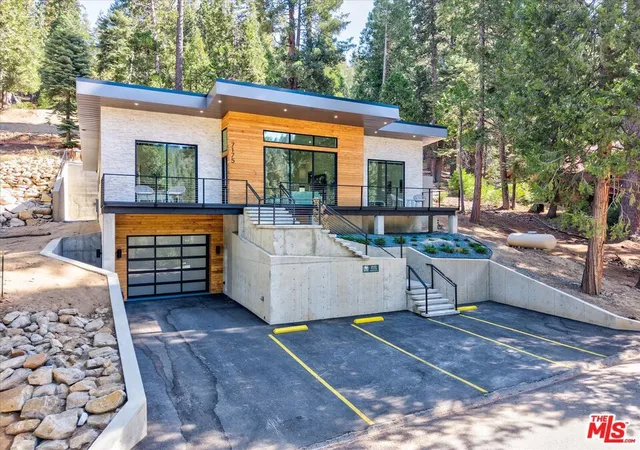 Photo 3 of Single family home for sale at 7175 Yosemite Park Way, Yosemite National Park, CA 95389 | MLS# 26997137 | Listing updated on 2026-10-09