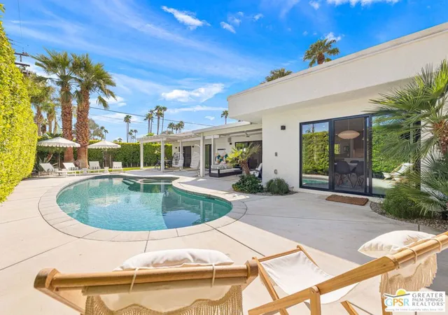 Photo 3 of Single family home for sale at 1100 E Marion Way, Palm Springs, CA 92264 | MLS# 26997271PS | Listing updated on 2026-10-06