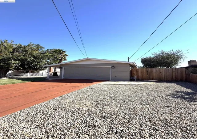 Photo 65 of Sale Pending at 54 Lakeview Dr, Pittsburg, CA 94565 | MLS# 41150388 | Listing updated on 2026-10-11