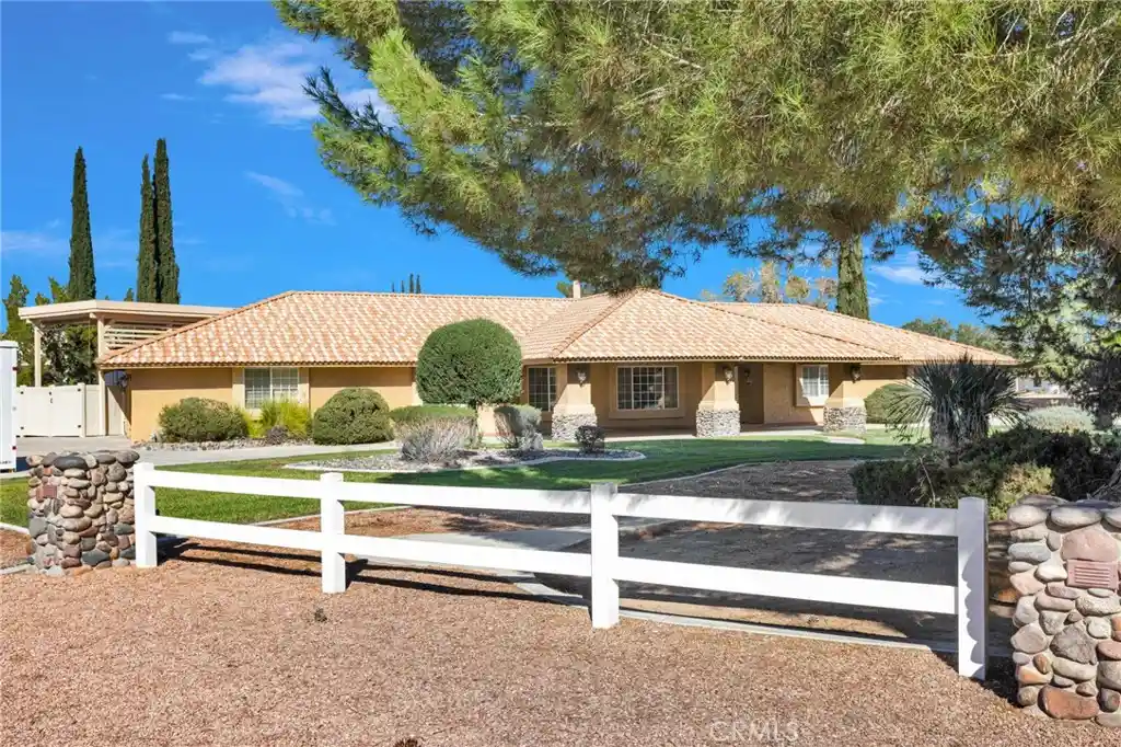 Photo 1 of Sale Pending at 13371 Waco Ln, Apple Valley, CA 92308 | MLS# CV26170638 | Listing updated on 2026-10-27