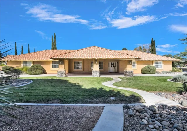 Photo 2 of Single family home for sale at 13371 Waco Ln, Apple Valley, CA 92308 | MLS# CV26170638 | Listing updated on 2026-10-07