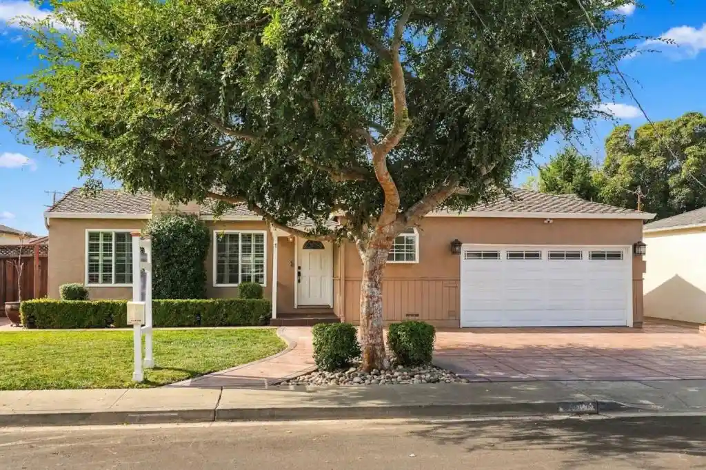 Photo 1 of Single family home for sale at 37491 Willowood Dr, Fremont, CA 94536 | MLS# ML82063699 | Listing updated on 2026-10-16