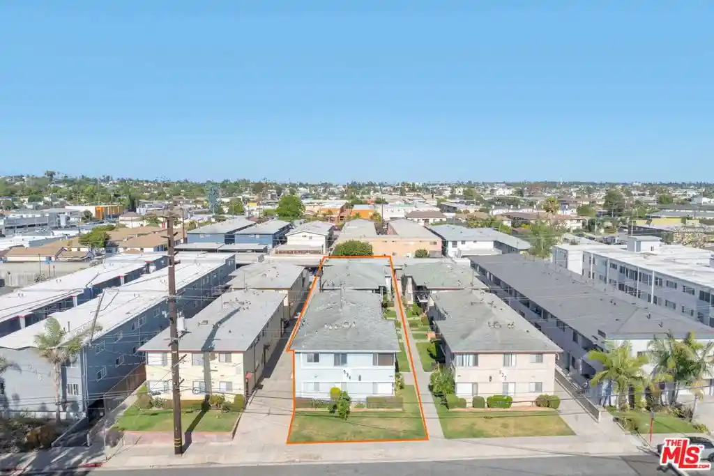 Multi family home for sale at 934 W Beach Ave, Inglewood, CA 90302 | MLS# 26997601