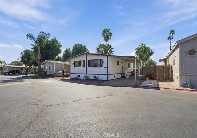 Photo 2 of Manufactured home for sale at 350 E San Jacinto #156, Perris, CA 92571 | MLS# IV26216770 | Listing updated on 2026-10-12