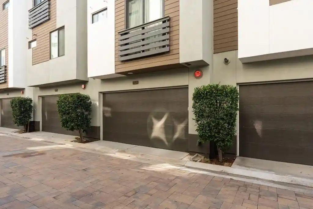 Listing Photo 36 - Condo for sale in 2531 State located at 2531 State, Carlsbad, CA 92008 - Unit 2531 State