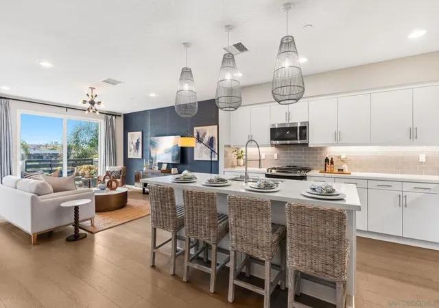 Photo 3 of Condo for sale at 2531 State, Carlsbad, CA 92008 | MLS# 260024278SD | Listing updated on 2026-10-08