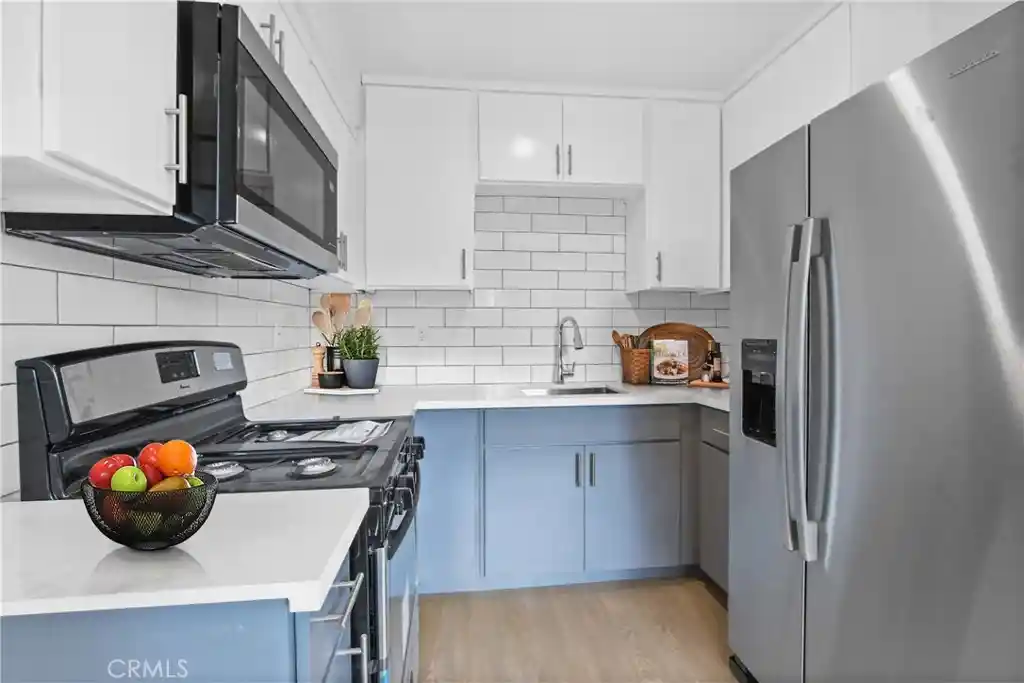 Photo 3 of Multi family home for sale at 5529 Dairy, Long Beach, CA 90805 | MLS# SB26216803 | Listing updated on 2026-10-27