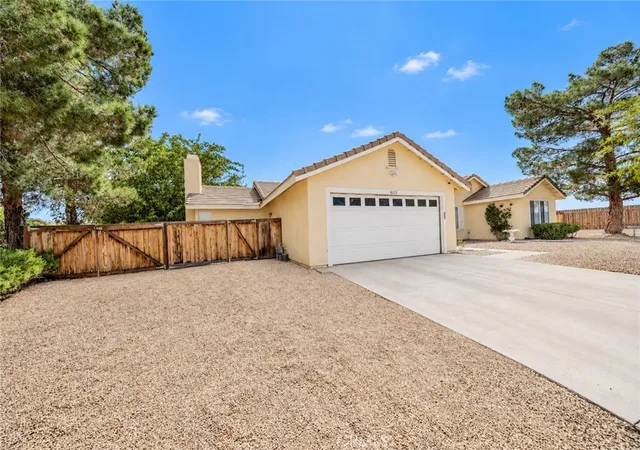 Photo 2 of Single family home for sale at 16213 Lake Shore, Apple Valley, CA 92307 | MLS# HD26216649 | Listing updated on 2026-10-07
