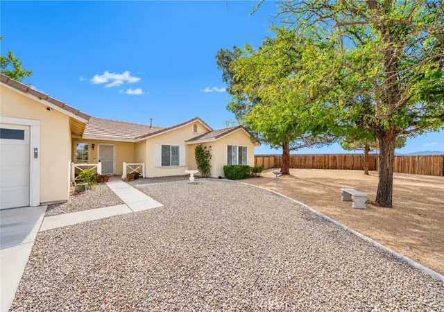 Photo 3 of Single family home for sale at 16213 Lake Shore, Apple Valley, CA 92307 | MLS# HD26216649 | Listing updated on 2026-10-07