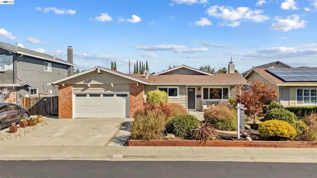 Single family home for sale at 6933 Cedar Ln, Dublin, CA 94568 | MLS# 41150418