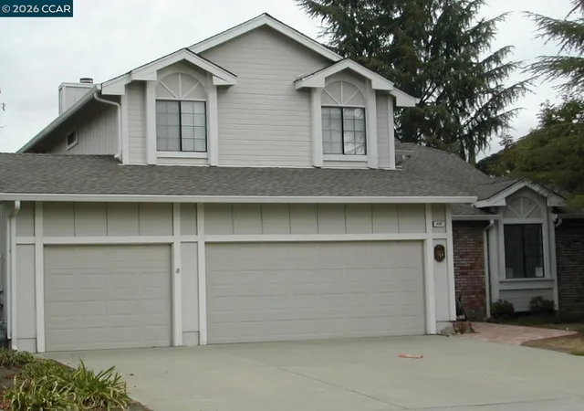 Single family home for sale at 809 Bluerock Dr, Antioch, CA 94509 | MLS# 41150416