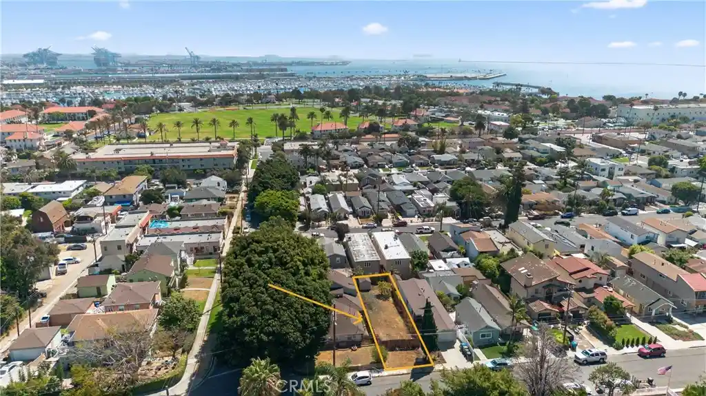 Photo 1 of Sale Pending at 2608 S Carolina St, San Pedro, CA 90731 | MLS# TR26217129 | Listing updated on 2026-10-27