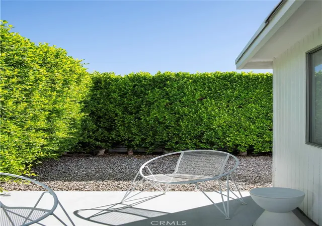 Photo 23 of Single family home for sale at 971 E Alexander Way, Palm Springs, CA 92262 | MLS# OC26217514 | Listing updated on 2026-10-07