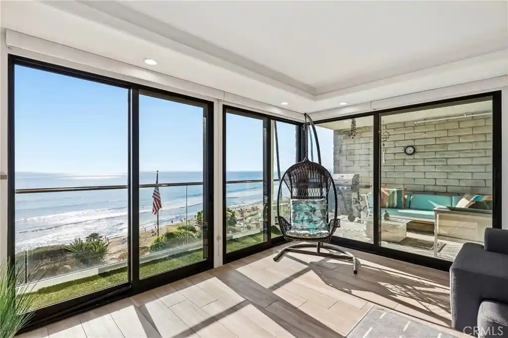 Condo for sale at 410 Corto Ln #E, San Clemente, CA 92672 | MLS# OC26215402