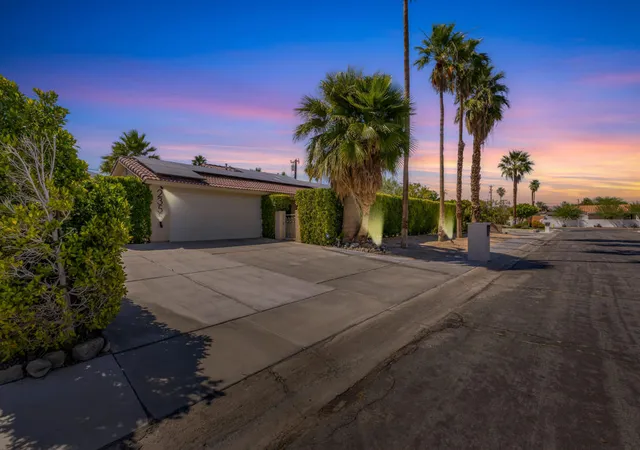 Photo 4 of Single family home for sale at 2355 W Nicola Rd, Palm Springs, CA 92262 | MLS# 219153889PS | Listing updated on 2026-10-08