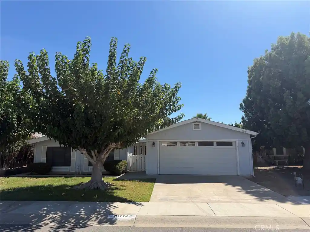Photo 1 of Manufactured home for sale at 31774 Via Verde, Lake Elsinore, CA 92530 | MLS# IG26217664 | Listing updated on 2026-10-30