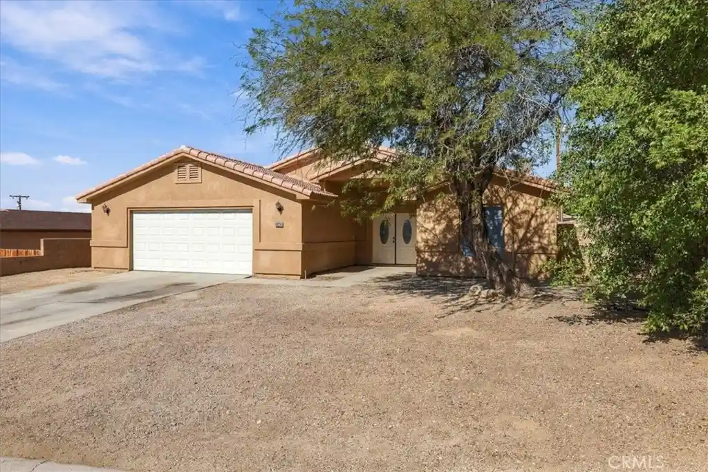 Photo 1 of Single family home for sale at 68256 Calle Azteca, Desert Hot Springs, CA 92240 | MLS# TR26217197 | Listing updated on 2026-10-19