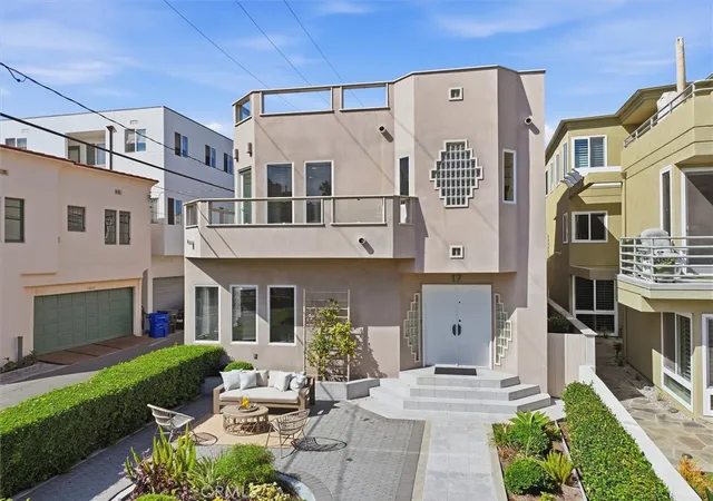 Photo 1 of Multi family home for sale at 17 16th Street, Hermosa Beach, CA 90254 | MLS# SB26217628 | Listing updated on 2026-10-11