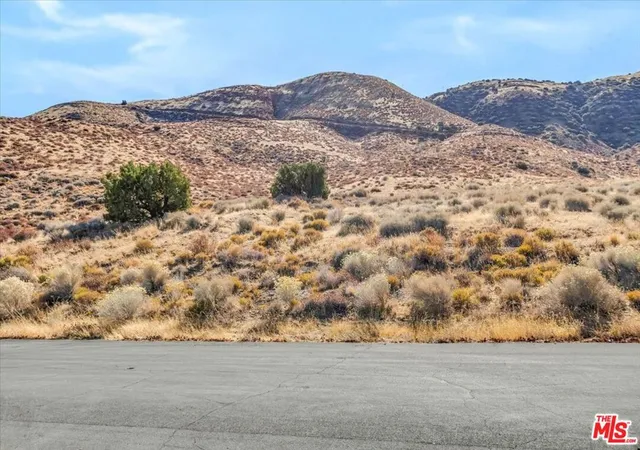 Land for sale at 0 Lakeview, Palmdale, CA 93550 | MLS# 26997767
