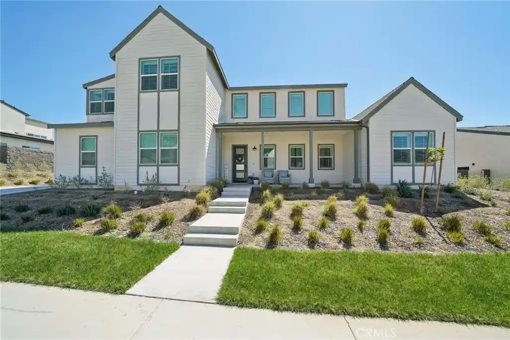 Photo 1 of Single family home for sale at 15825 Butterfly Dr, Fontana, CA 92336 | MLS# IG26217691 | Listing updated on 2026-10-30