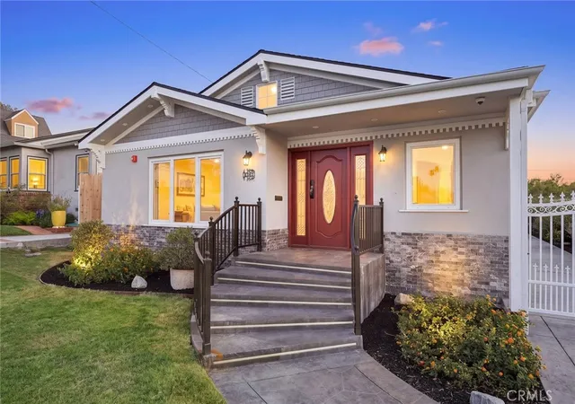 Photo 3 of Single family home for sale at 1362 Linden, Glendale, CA 91201 | MLS# GD26217454 | Listing updated on 2026-10-11