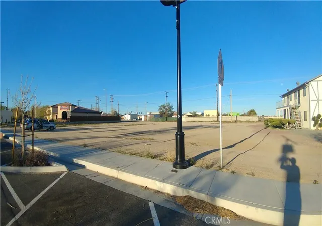 Land for sale at 2950 Diamond St, Rosamond, CA 93560 | MLS# SR26217771