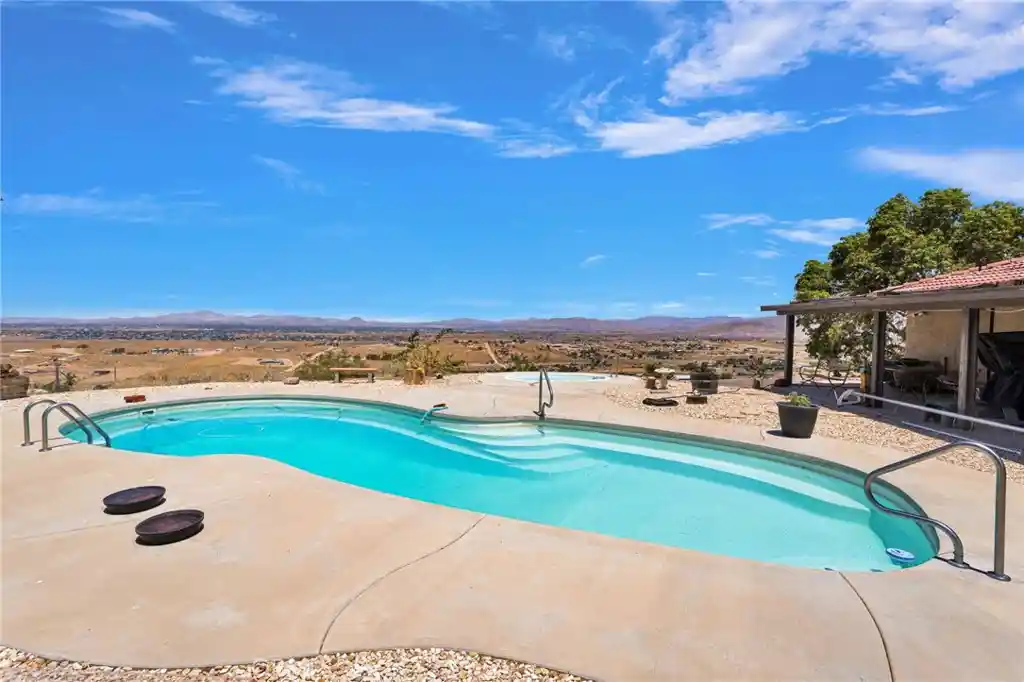 Photo 1 of Sale Pending at 8988 Buena Vista, Apple Valley, CA 92308 | MLS# CV26217809 | Listing updated on 2026-10-20