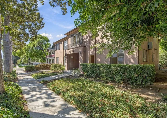 Photo 1 of Multi family home for sale at 295 S Hudson, Pasadena, CA 91101 | MLS# AR26217850 | Listing updated on 2026-10-07