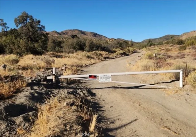 Land for sale at 0 Messite, Tehachapi, CA 93561 | MLS# OC26217647