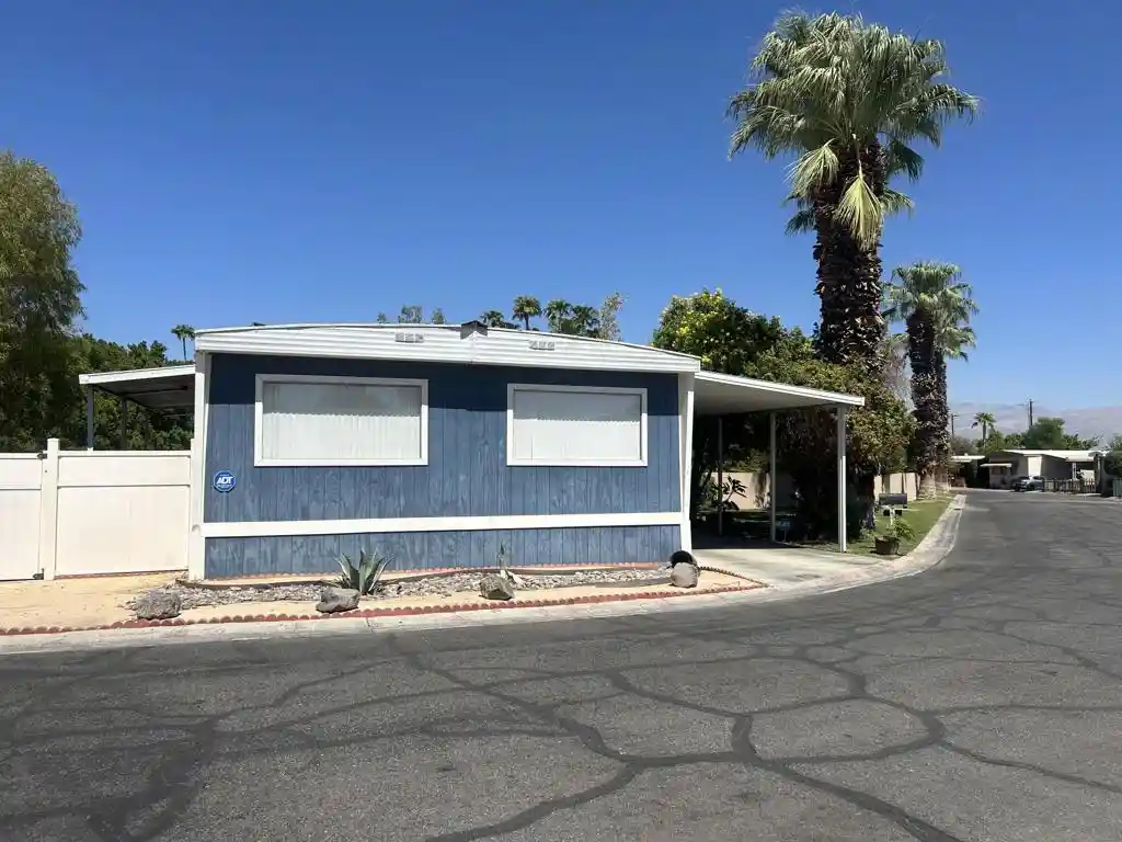 Manufactured home for sale at 81351 Avenue 46 #152, Indio, CA 92201 | MLS# 219153902DA