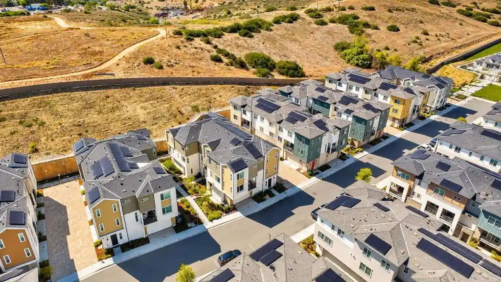 Listing Photo 34 - Condo for sale in 812 Makani St located at 812 Makani St, Chula Vista, CA 91911 - Unit 812 Makani St