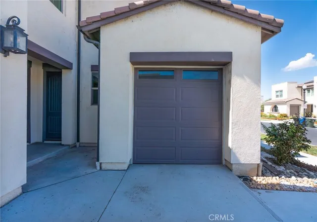 Photo 2 of Single family home for sale at 2532 E Scarett, Ontario, CA 91762 | MLS# AR26218060 | Listing updated on 2026-10-11