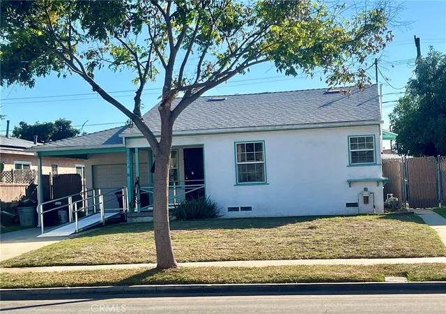 Photo 1 of Single family home for sale at 6072 Mckinley Ave, South Gate, CA 90280 | MLS# PW26218057 | Listing updated on 2026-10-30