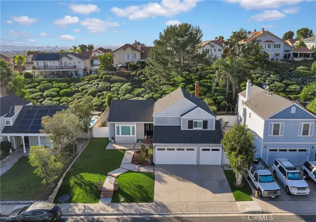 Photo 35 of Single family home for sale at 21745 Bellcroft, Lake Forest, CA 92630 | MLS# CV26217995 | Listing updated on 2026-10-11