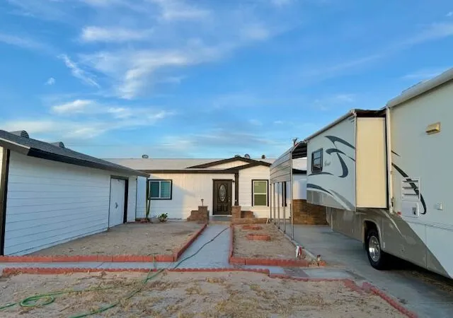 Photo 3 of Manufactured home for sale at 2928 Dione Dr, Thermal, CA 92274 | MLS# 219153916DA | Listing updated on 2026-10-08