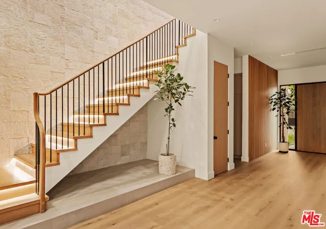 Photo 3 of Mansion for sale at 4317 Elmer Ave, North Hollywood, CA 91602 | MLS# 26997957 | Listing updated on 2026-10-08